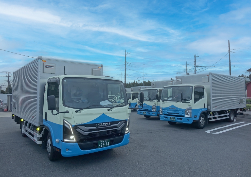 小型トラックドライバー
